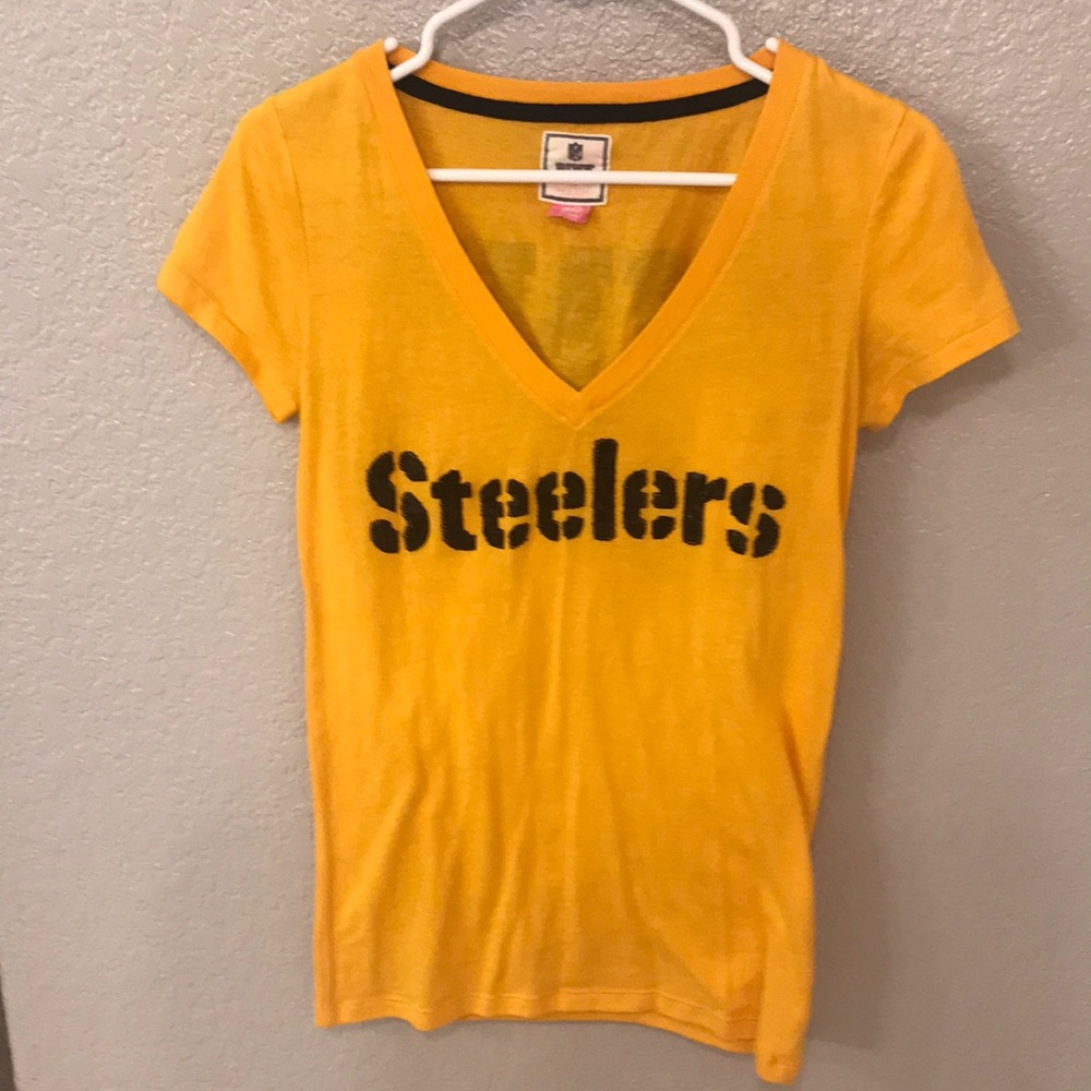 2/$15 💗 Pittsburgh Steelers T-Shirt
